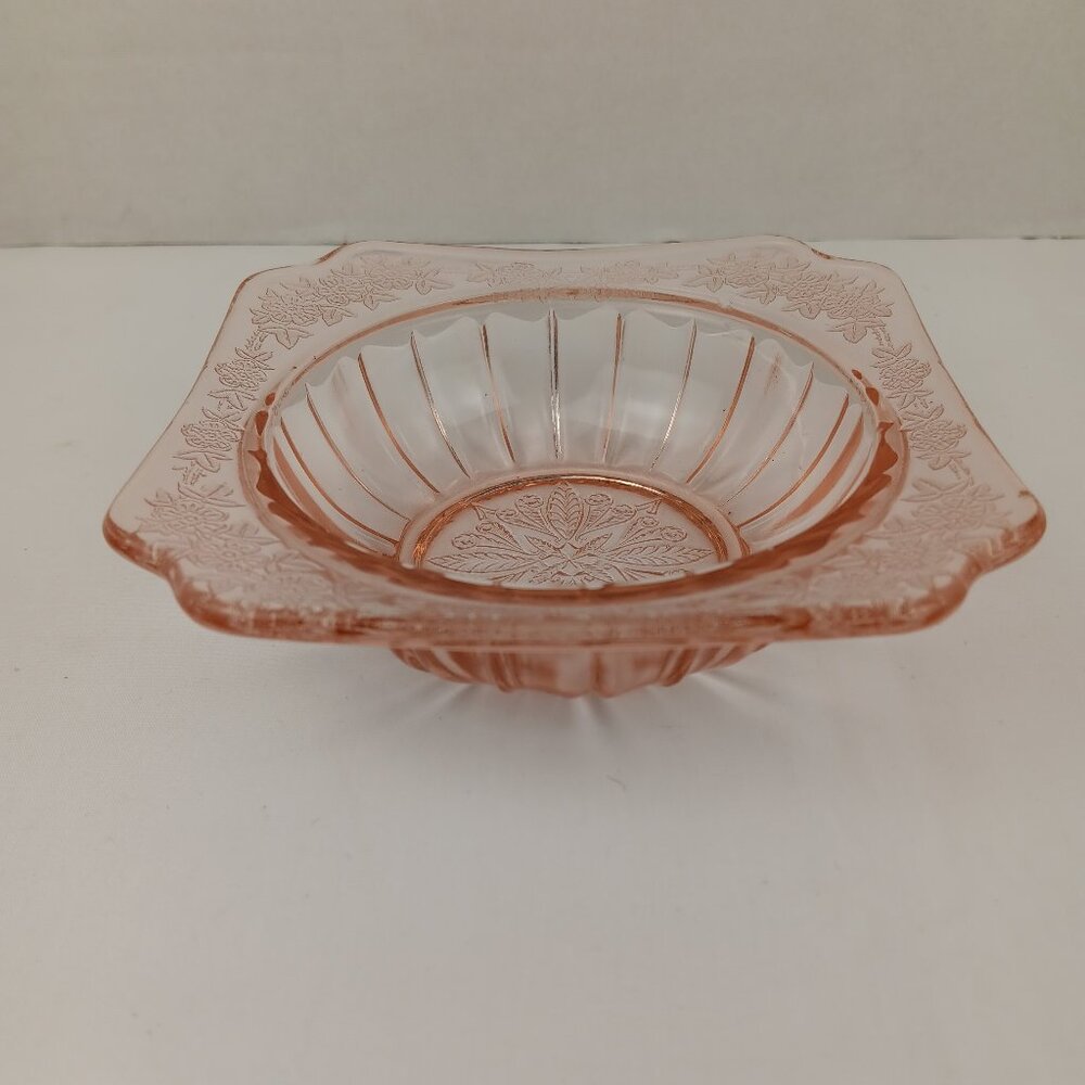 Vintage Jeanette Glass Adam Pattern Pink Small Dessert Bowl 4 3/4"
